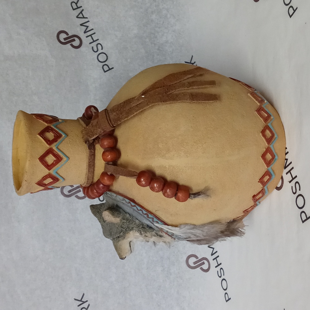 Southwest Native American Pottery Wedding Vase and Wolf Vase - Picture 4 of 7